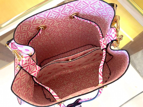 ルイヴィトンバッグ全体デザイン